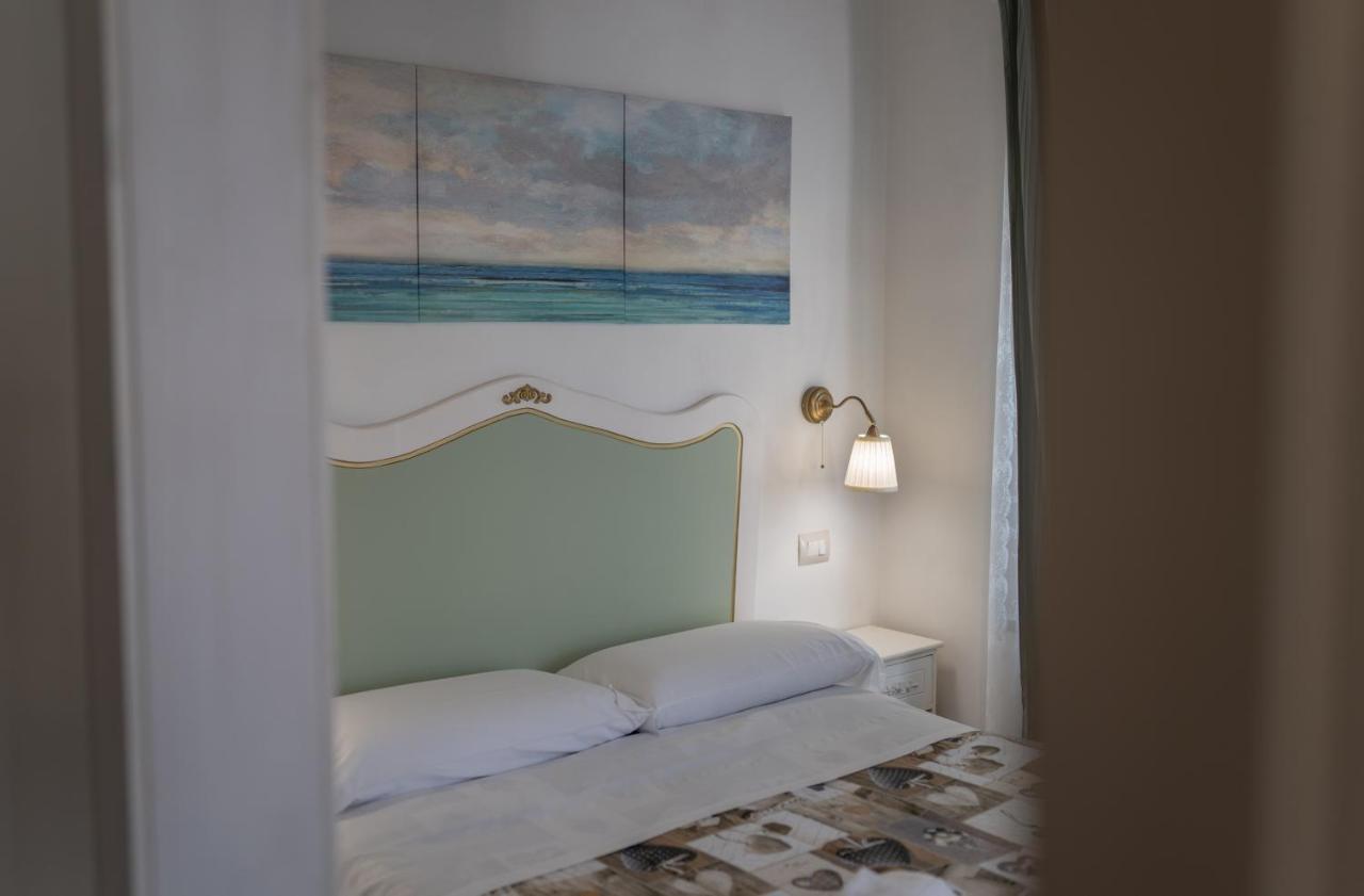 Romantica Polignano a Mare Bagian luar foto